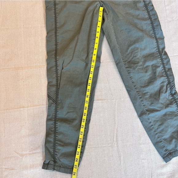 Caffe Marrakesh Green Pants. Size 16. Skinny straight Spring Lightweight Casual - Picture 4 of 6